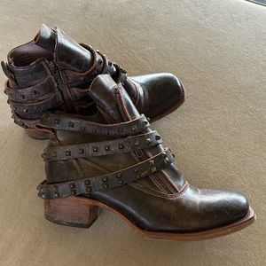 Size 9 Freebird Booties